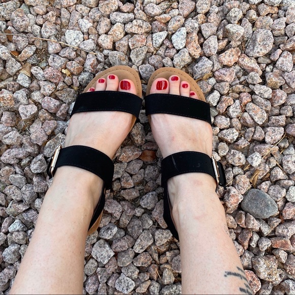 New Black Ankle Strap Vegan Suede Sandals WIDE - Picture 7 of 9